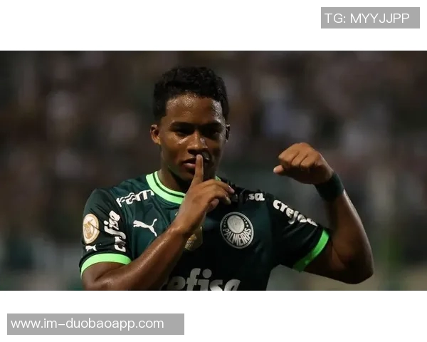 内马尔荣获巴甲12月最佳射手并向青少年捐赠九双运动鞋传递爱心